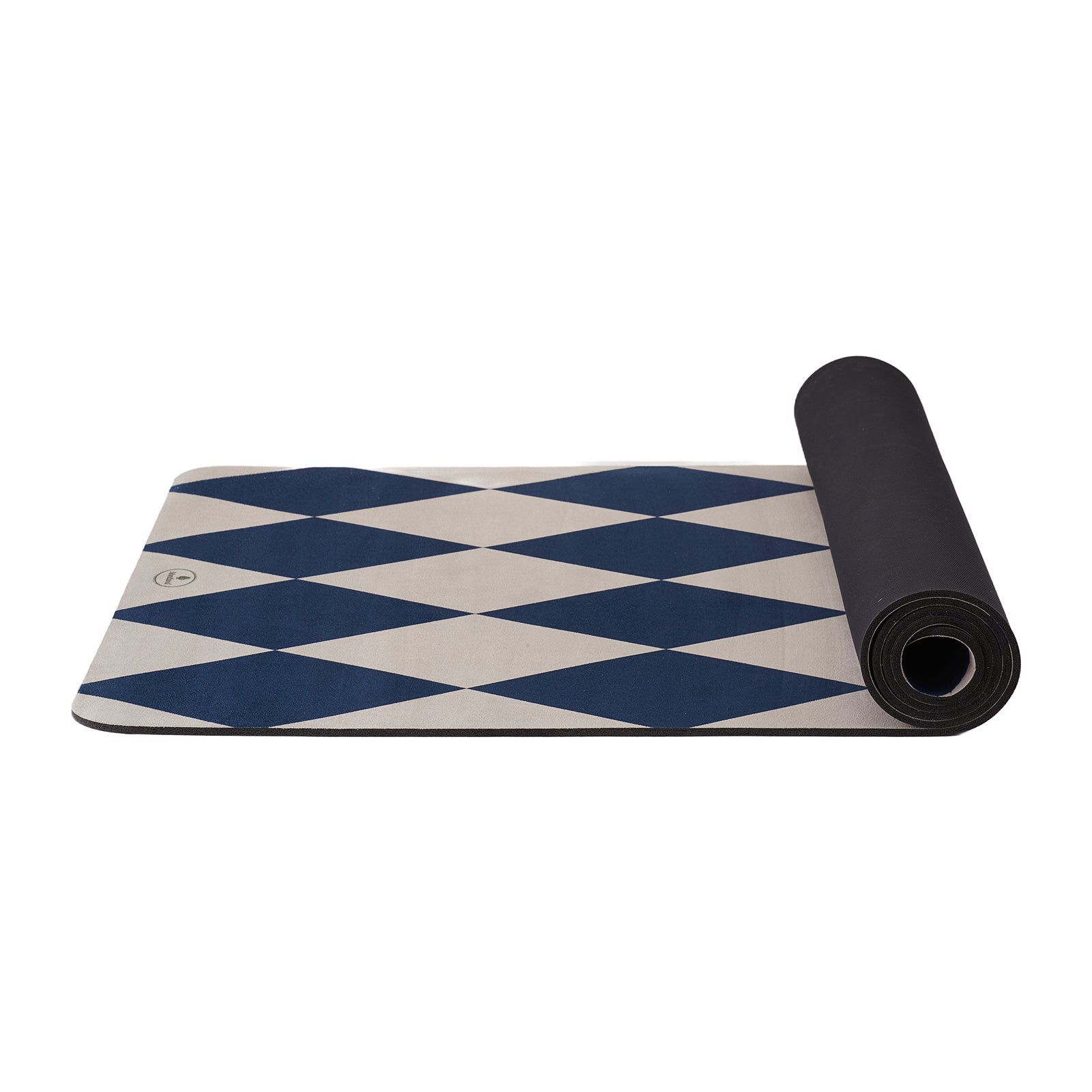 Side view of the Montland Midnight Indigo yoga mat, highlighting the surface texture and thickness